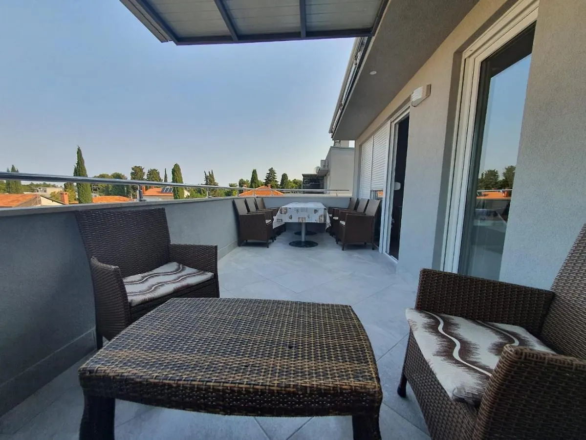 Apartment Sara Umag