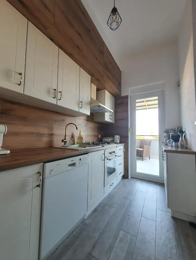 Apartment Sara Umag Croatia